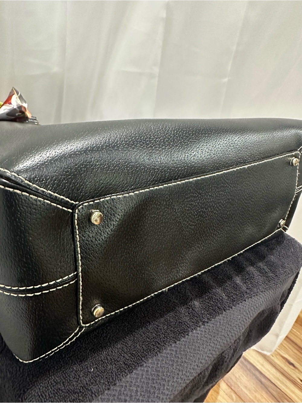kate spade Black Leather Tote with Floral Scarf and Matching Wallet - Picture 12 of 17